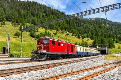 Glacier Pullman Express 2025