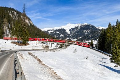 Ligne Coire- Arosa (RhB)