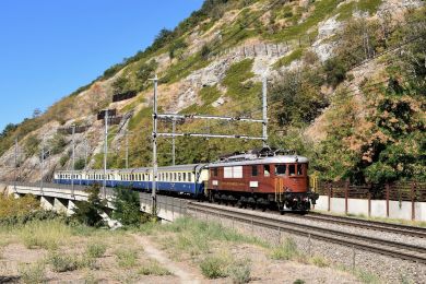 Trains historiques et trains spéciaux sur la ligne sommitale du Loetschberg